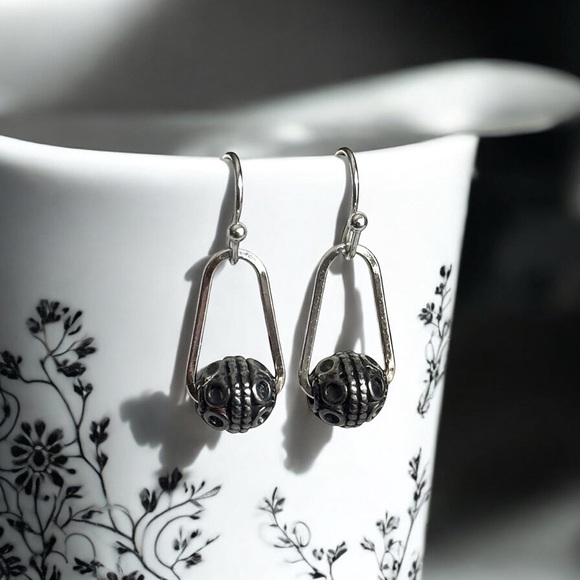 5 For $25💫Alternative Gunmetal Ball Dangles Earrings - Picture 1 of 4